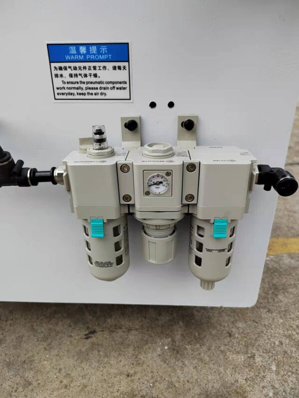 Кромкооблицовочный станок SV-468J с предварительным фрезерованием — изображение 4